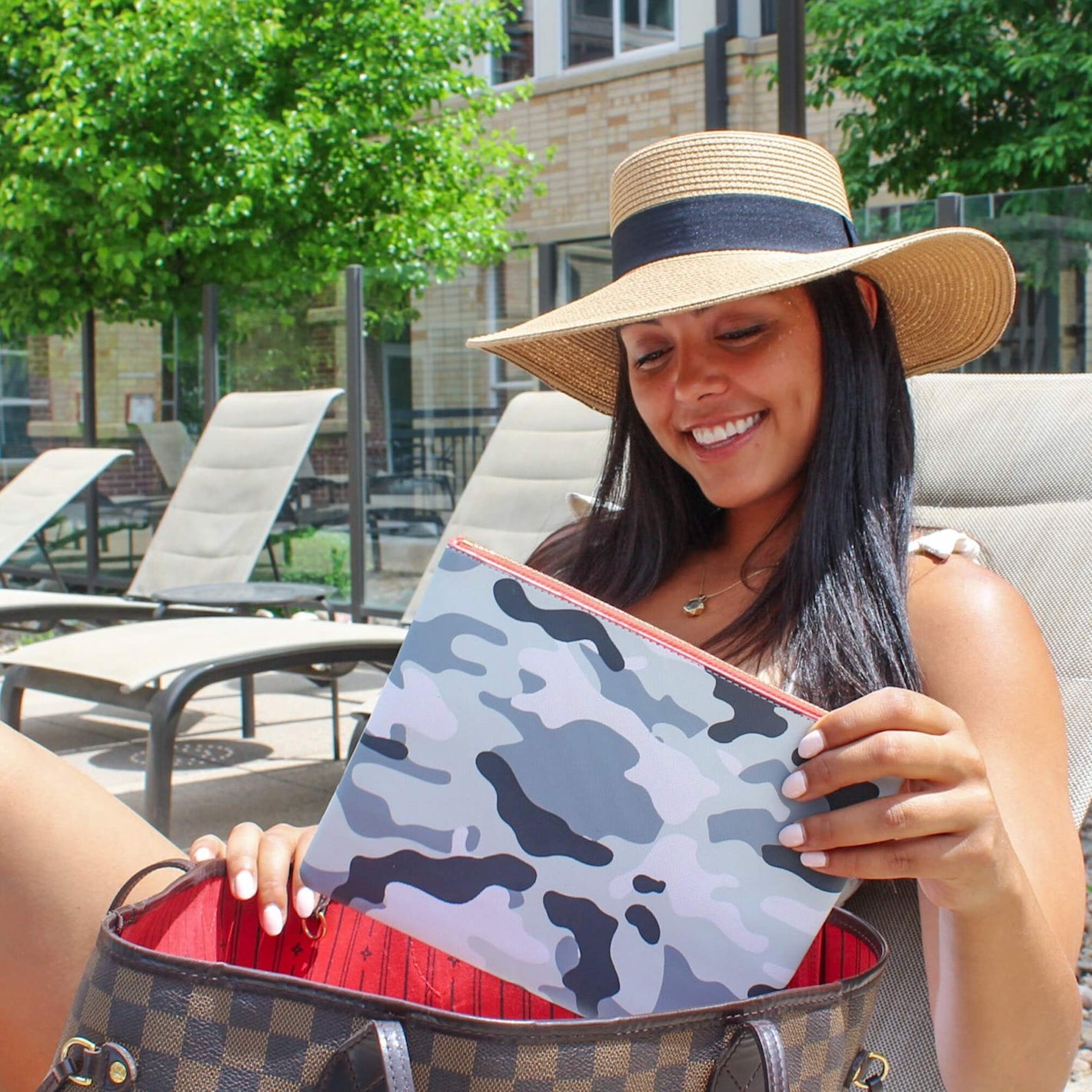 #4 Abby Camo Pouch