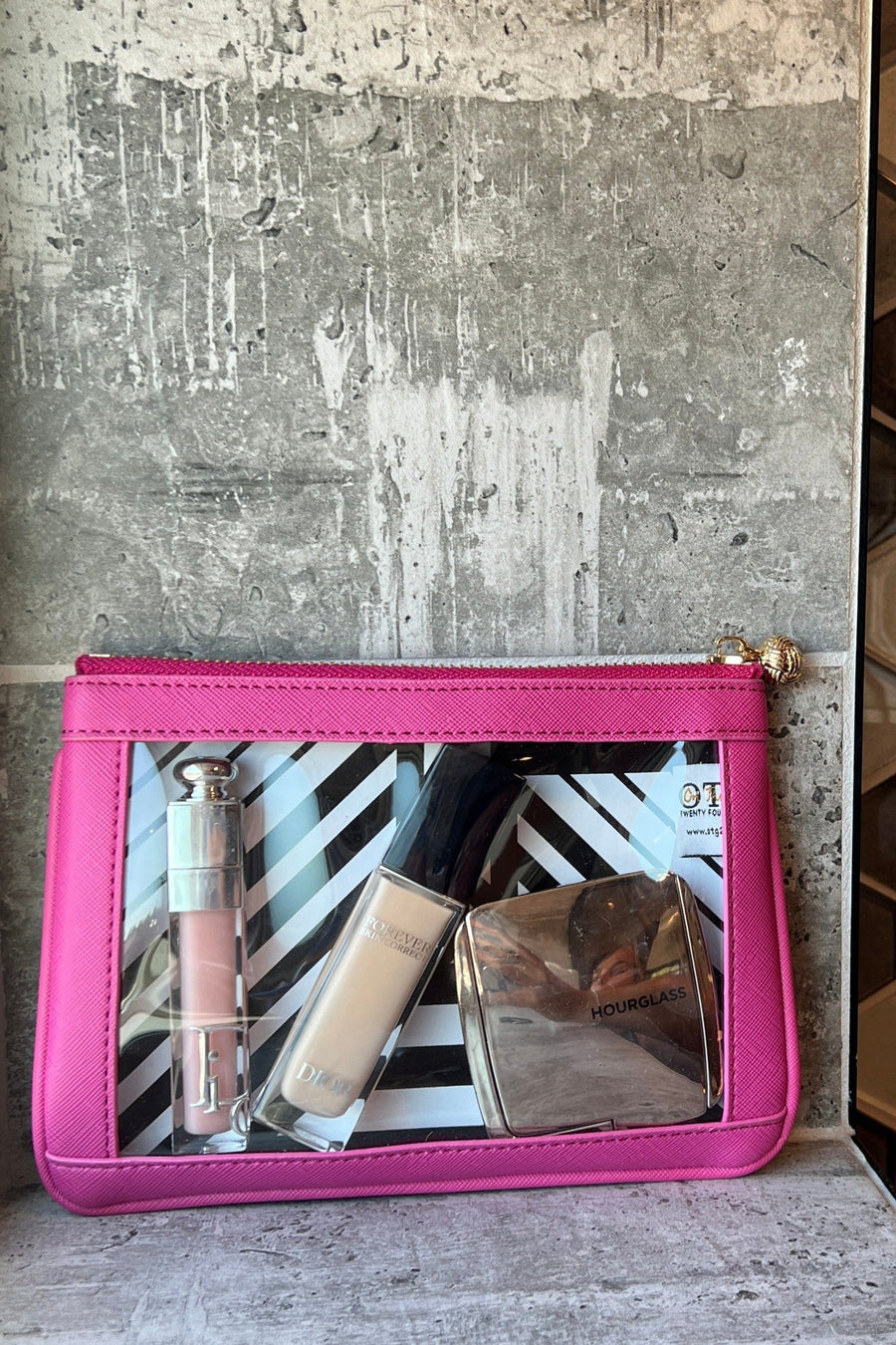#2 Nudie Hot Pink Pouch, lifestyle photo 2