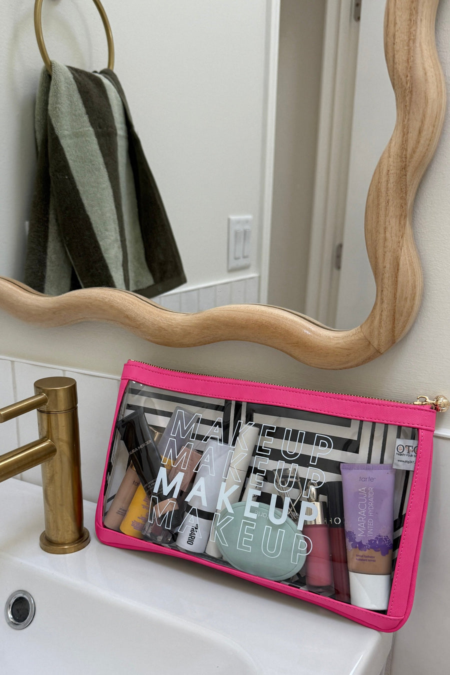 #5 Nudie Hot Pink Clutch, lifestyle photo 1