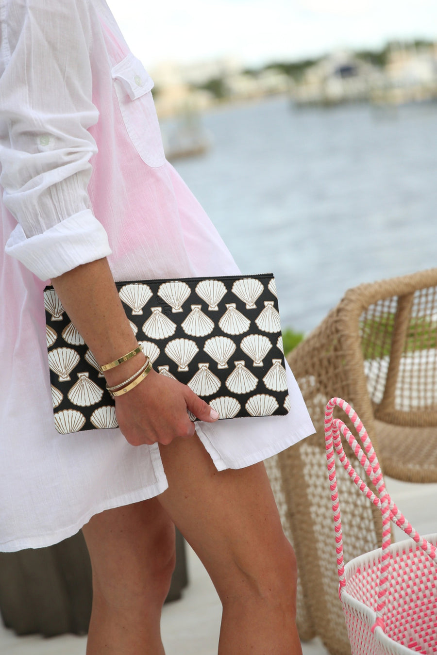 #5 Elle Shell Black, lifestyle photo 1
