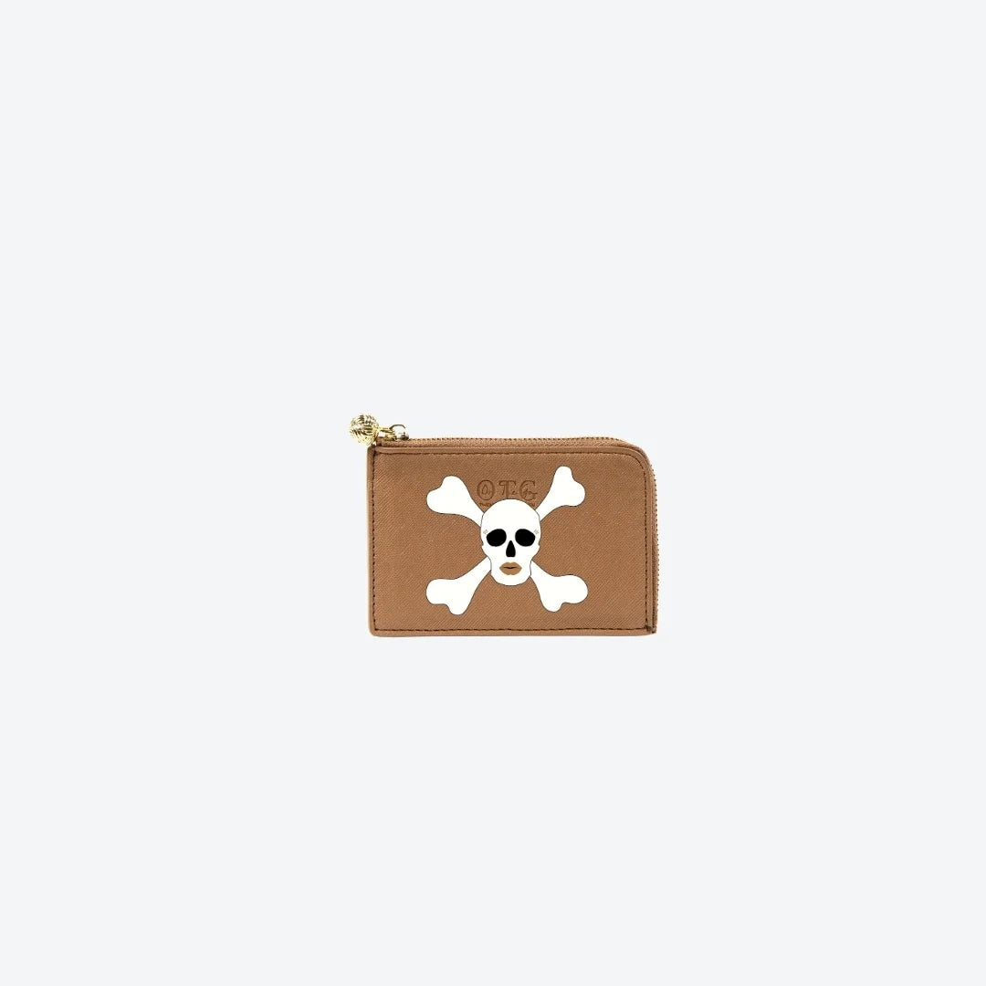 Card Case Holly Skull, front view